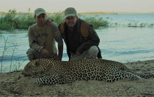 Твій гід в світі полювання Vepr Safari Полювання у Мозамбіку